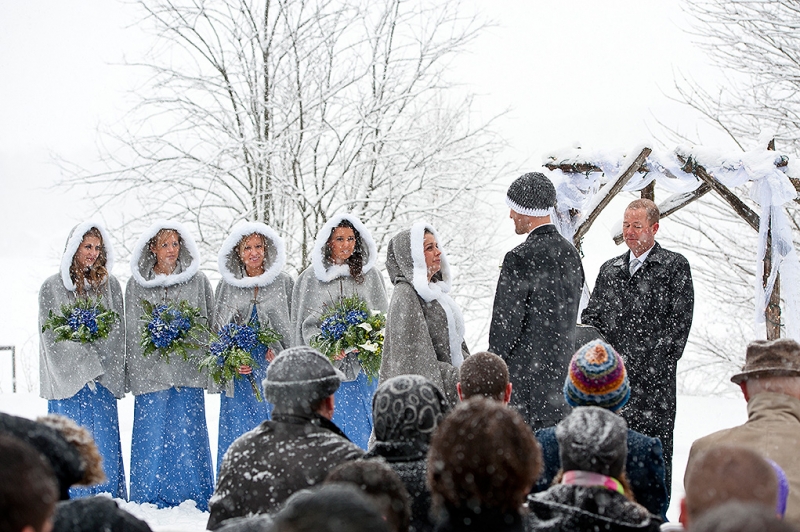 Winter Weddings at Trillium
